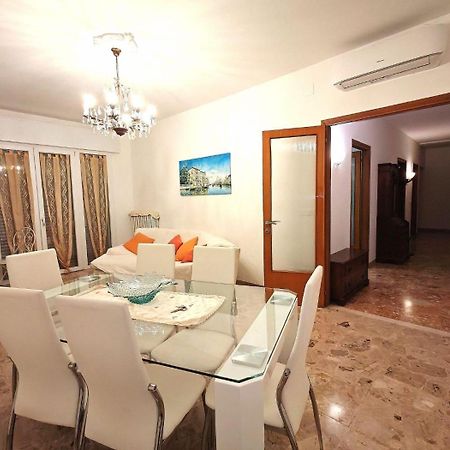 Laura Apartment Venice 4 P. 15 M To Venice メストレ エクステリア 写真