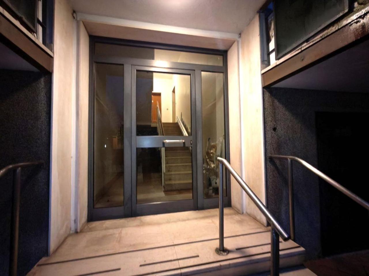 Laura Apartment Venice 4 P. 15 M To Venice メストレ エクステリア 写真